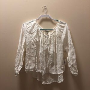White blouse. New with tags (just needs ironed)